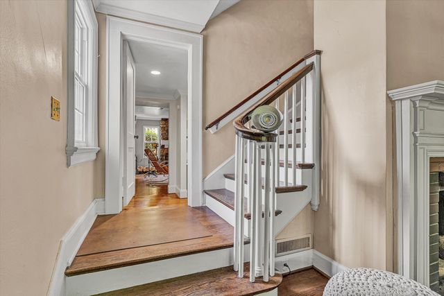2410 Cornwallis AVE SE, Roanoke, VA 24014