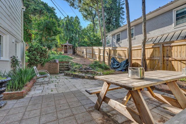 2410 Cornwallis AVE SE, Roanoke, VA 24014