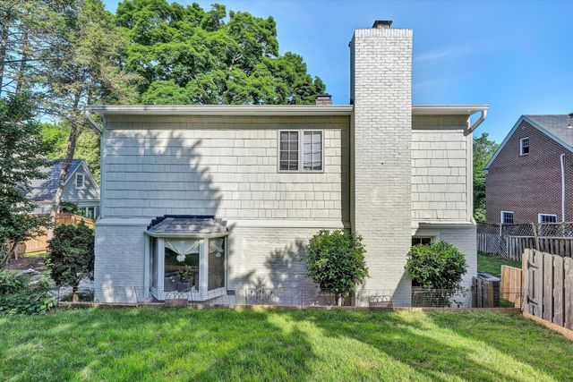 2410 Cornwallis AVE SE, Roanoke, VA 24014