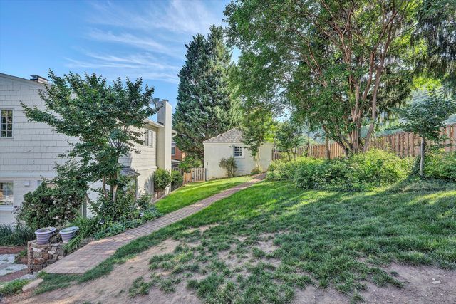 2410 Cornwallis AVE SE, Roanoke, VA 24014