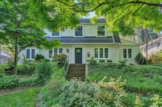 2410 Cornwallis AVE SE, Roanoke, VA 24014
