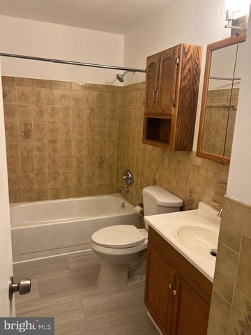 2418 YORK RD, Pennsauken, NJ 08109