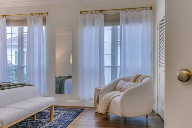 4424 Holland Avenue 304, Dallas, TX 75219