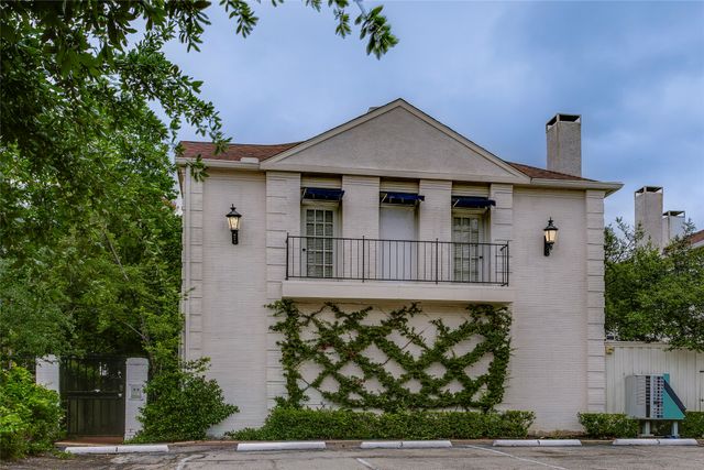 4424 Holland Avenue 304, Dallas, TX 75219