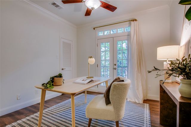 4424 Holland Avenue 304, Dallas, TX 75219