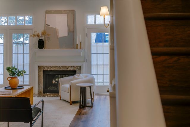 4424 Holland Avenue 304, Dallas, TX 75219