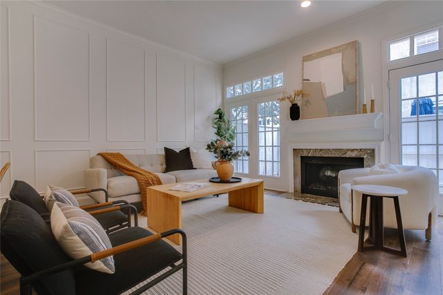 4424 Holland Avenue 304, Dallas, TX 75219