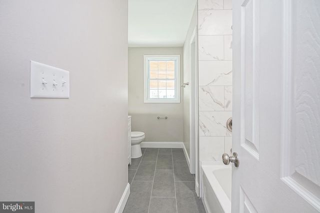 412 W CEDAR AVE, Oaklyn, NJ 08107