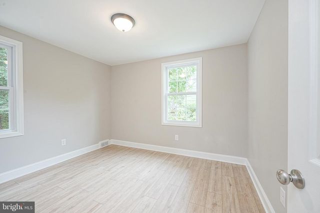 412 W CEDAR AVE, Oaklyn, NJ 08107