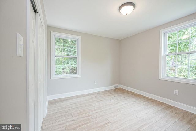 412 W CEDAR AVE, Oaklyn, NJ 08107