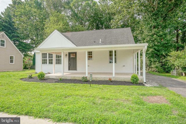 412 W CEDAR AVE, Oaklyn, NJ 08107