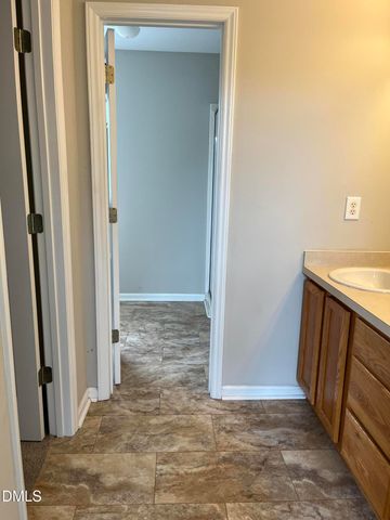 2797 Clifton Avenue, Creedmoor, NC 27522