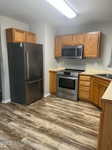 2797 Clifton Avenue, Creedmoor, NC 27522