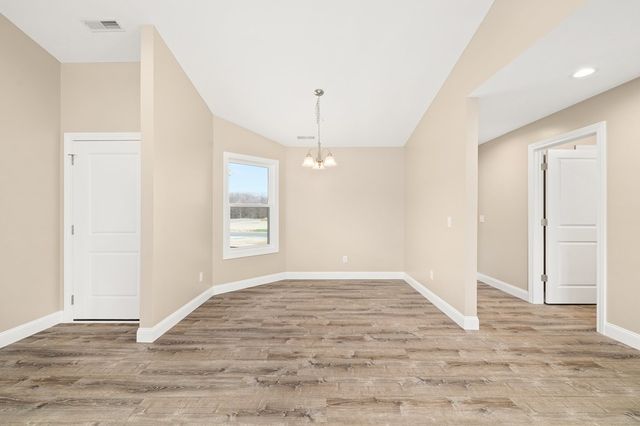 1365 Deer Ridge Lane, Ontario, OH 44906