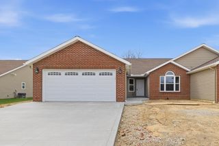 1365 Deer Ridge Lane, Ontario, OH 44906