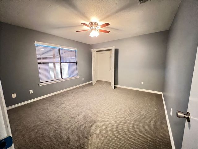 213 Alexander Court, Irving, TX 75061