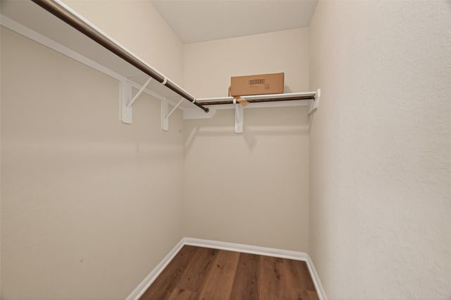 15319 Meandering Post Trail, Houston, TX 77044