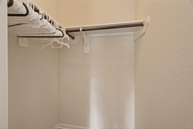 15319 Meandering Post Trail, Houston, TX 77044