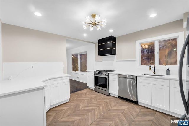 1011 Washington Avenue, Old Tappan, NJ 07675