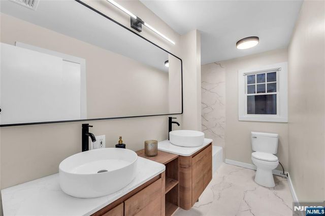 1011 Washington Avenue, Old Tappan, NJ 07675