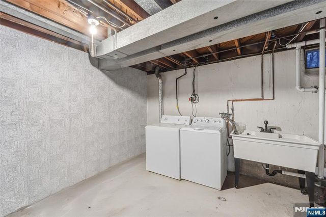 1011 Washington Avenue, Old Tappan, NJ 07675