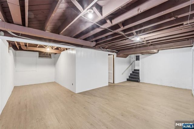 1011 Washington Avenue, Old Tappan, NJ 07675