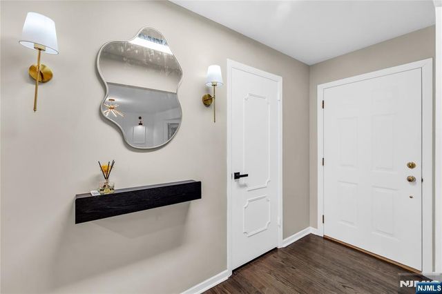 1011 Washington Avenue, Old Tappan, NJ 07675