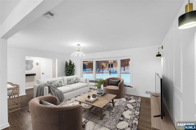 1011 Washington Avenue, Old Tappan, NJ 07675