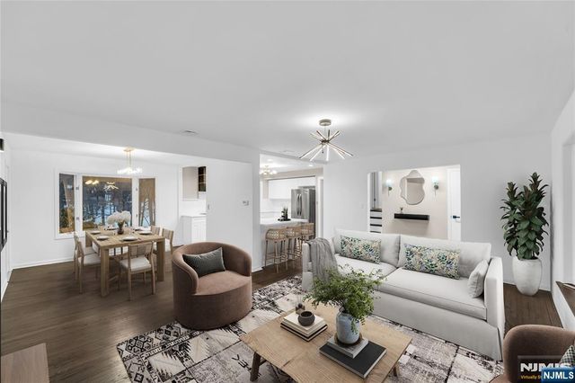 1011 Washington Avenue, Old Tappan, NJ 07675