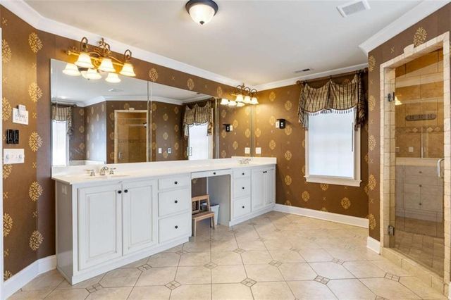 5 SE Laurchris Drive, Rome, GA 30161