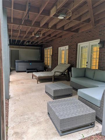 5 SE Laurchris Drive, Rome, GA 30161