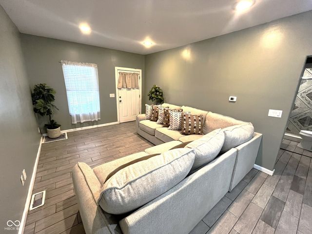 923 Haugh Street, Indianapolis, IN 46222
