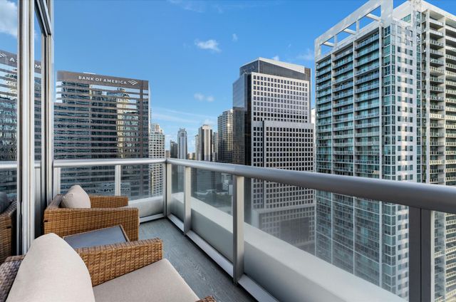 485 Brickell Avenue 2808, Miami, FL 33131