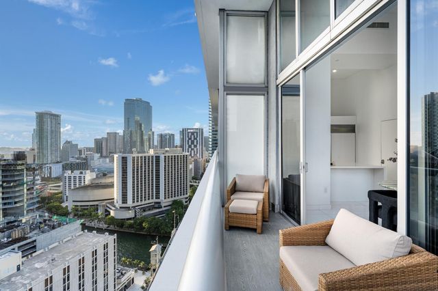 485 Brickell Avenue 2808, Miami, FL 33131
