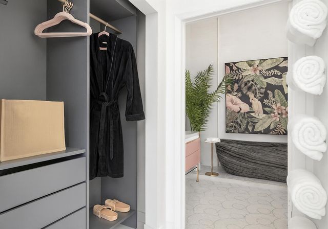 485 Brickell Avenue 2808, Miami, FL 33131