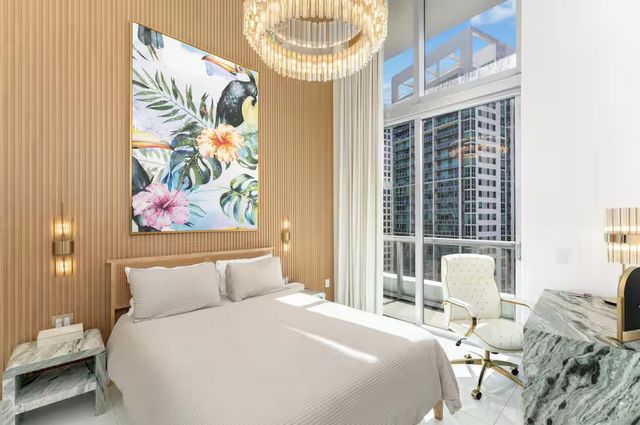 485 Brickell Avenue 2808, Miami, FL 33131