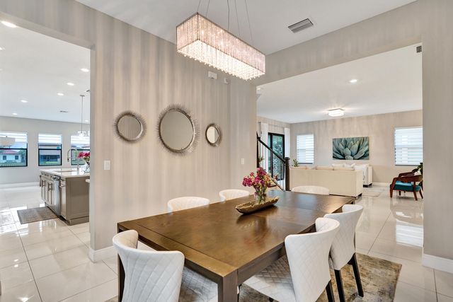 11965 S Baypoint Circle, Parkland, FL 33076