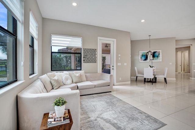 11965 S Baypoint Circle, Parkland, FL 33076