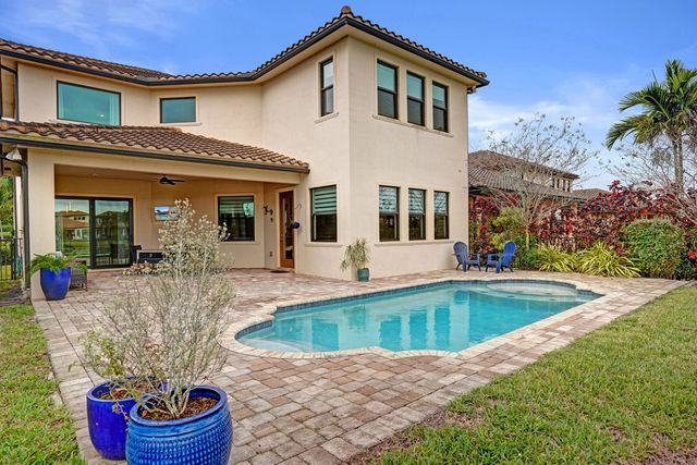 11965 S Baypoint Circle, Parkland, FL 33076