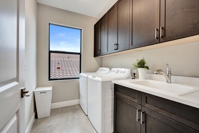 11965 S Baypoint Circle, Parkland, FL 33076