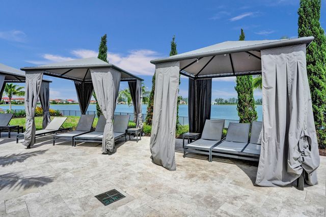 11965 S Baypoint Circle, Parkland, FL 33076