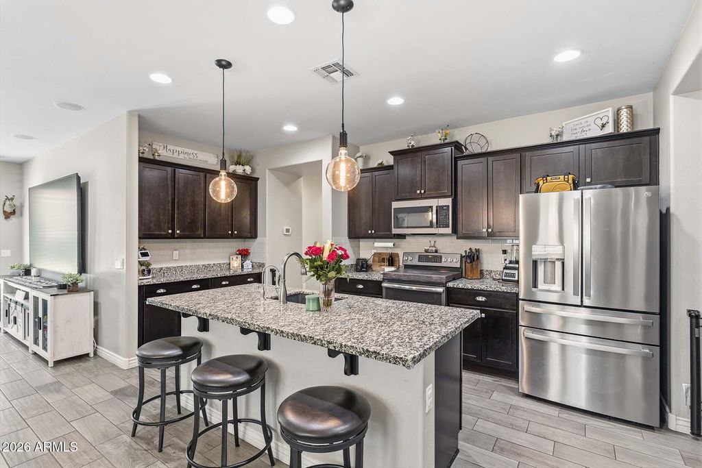 9943 W ANDREA Drive, Peoria, AZ 85383 — photo 2