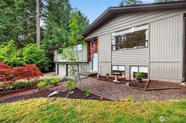10430 90th Avenue SW, Lakewood, WA 98498
