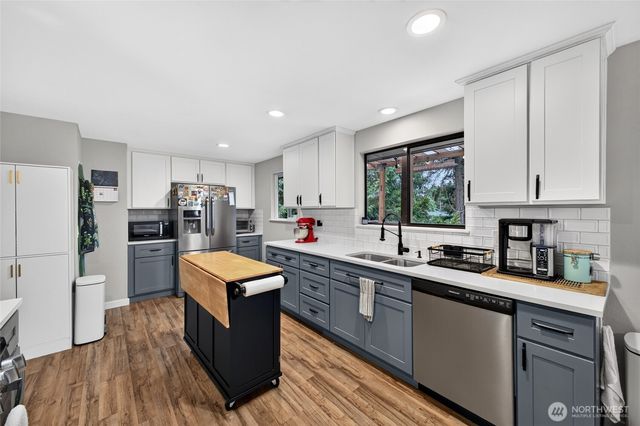 10430 90th Avenue SW, Lakewood, WA 98498