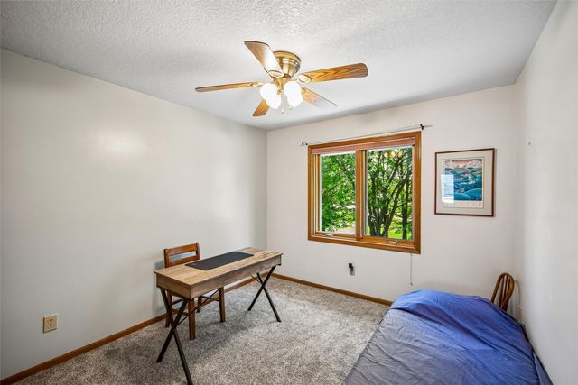8002 Goodman Drive, Urbandale, IA 50322