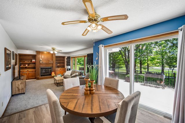 8002 Goodman Drive, Urbandale, IA 50322