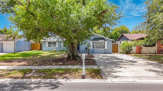 1090 16TH AVENUE SW, Largo, FL 33770