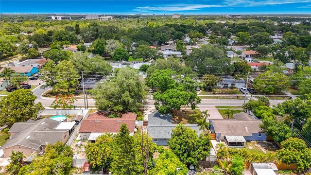 1090 16TH AVENUE SW, Largo, FL 33770