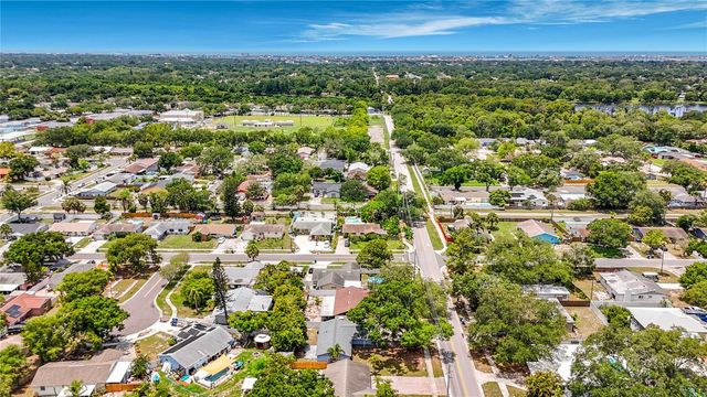1090 16TH AVENUE SW, Largo, FL 33770