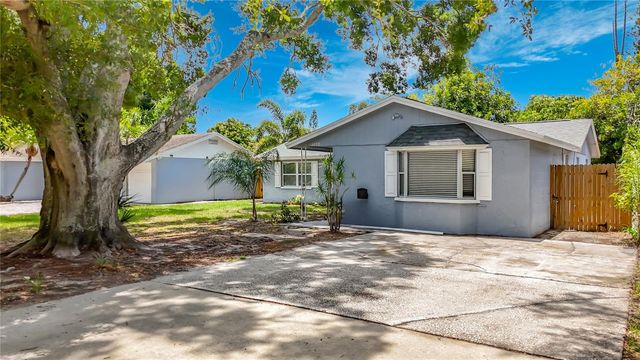 1090 16TH AVENUE SW, Largo, FL 33770